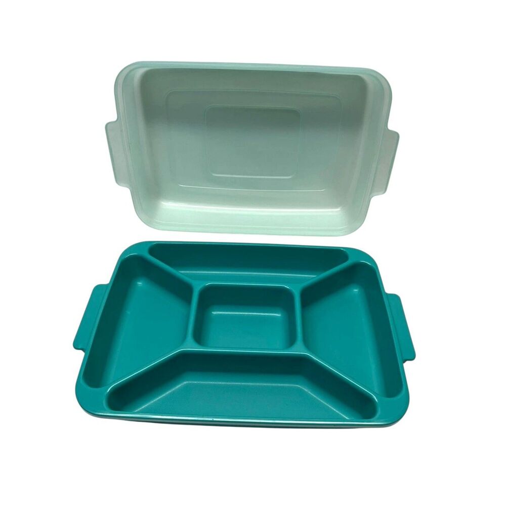 Rubbermaid Servin Saver #0833 5 Compartment Serving Container With Lid